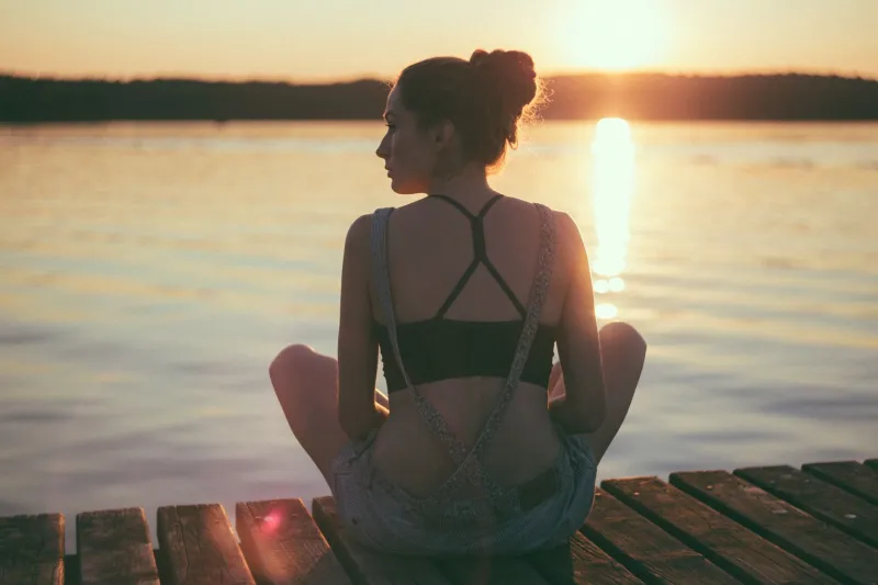 Dusk, Biology, and Your CBD Gummy: What Sunset Timing Actually Does to Your Body